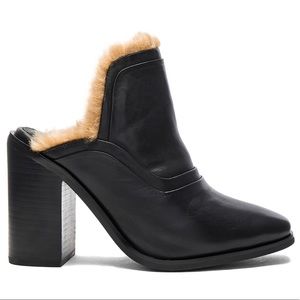Women’s Sol Sana Fever Mule with Faux Fur Lining